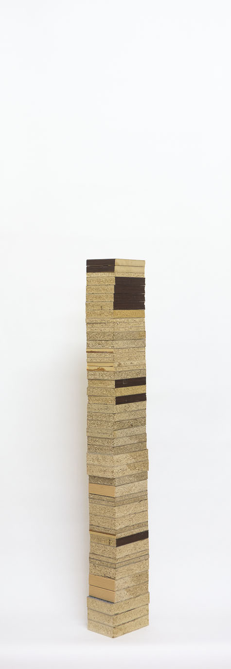 130.9 cm hoch14
